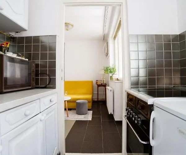 Old Town Scharajevo - Free Parking Апартаменты *